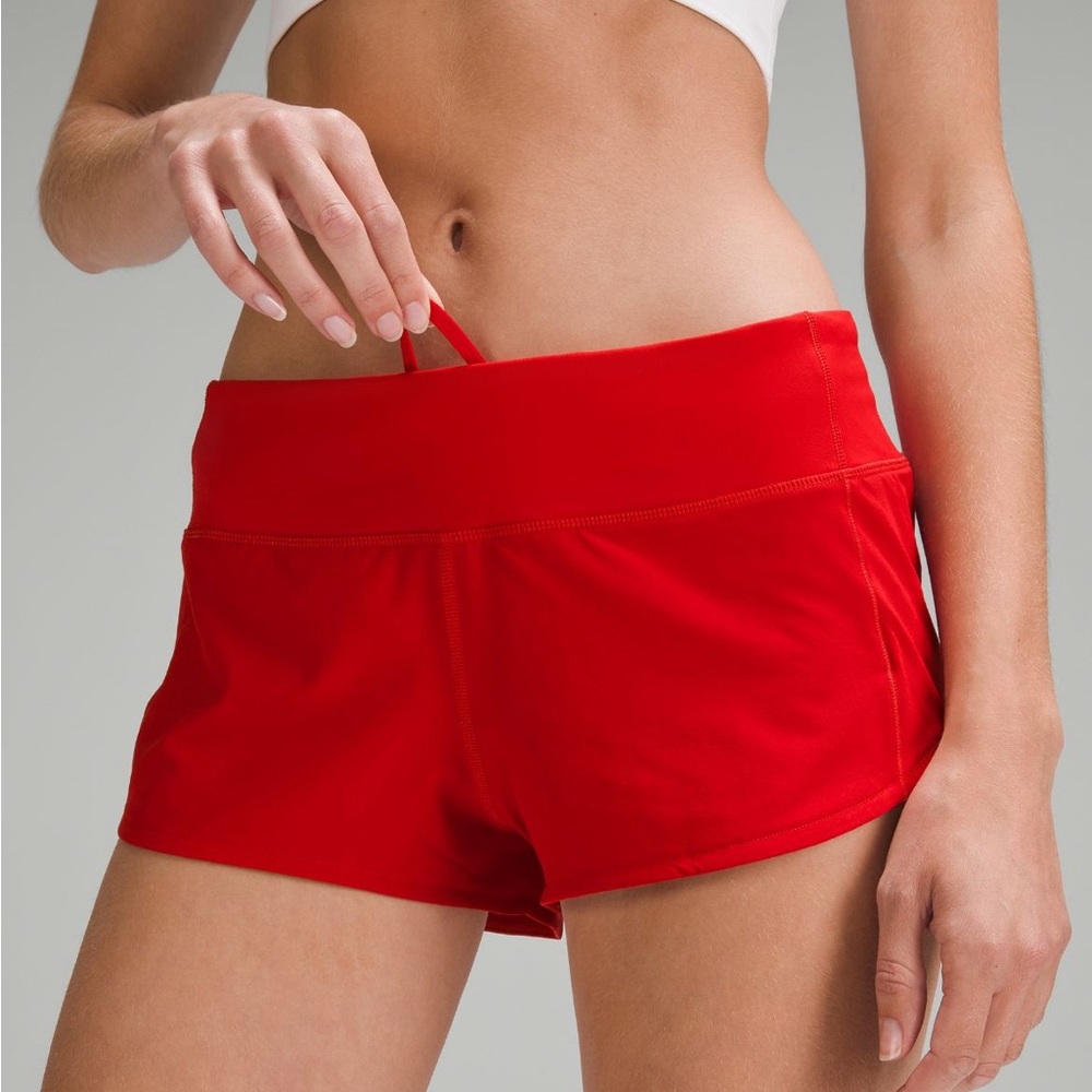 Excellent condition- lululemon speed up 2.5” low rise in Red